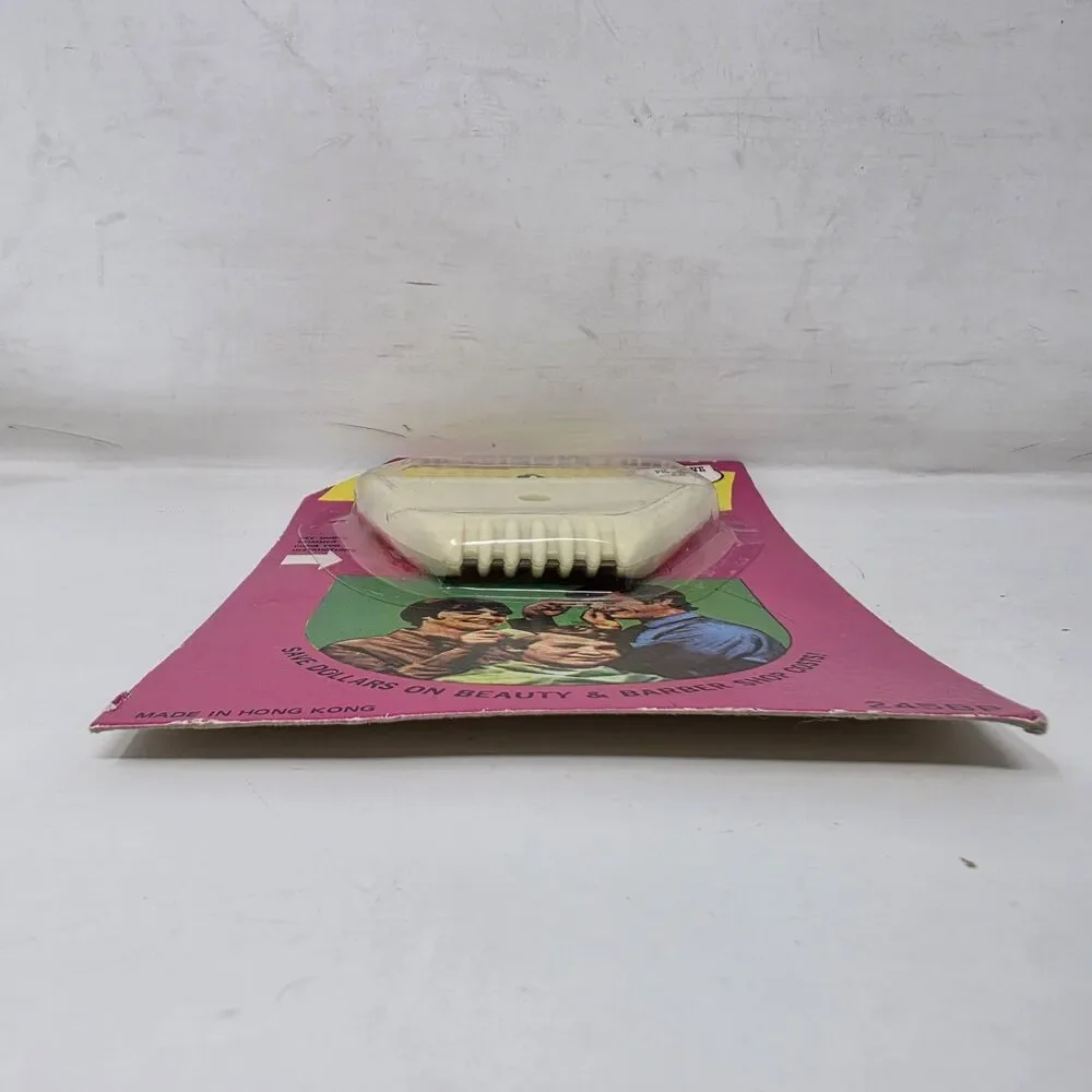 Vintage 70s Handheld Hair Trimmer Comb Cutter NEW NOS 245BP Made In Hong Kong